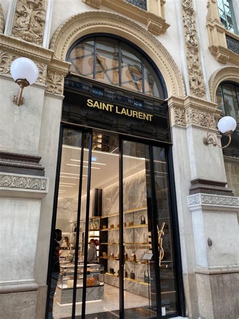 negozio milano yves saint laurent|Saint Laurent .